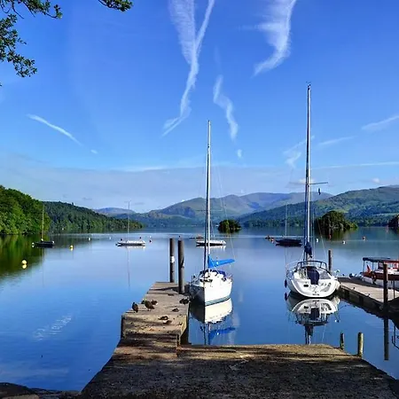 Апартаменты Luxury Pet-friendly 2 Bed Retreat In With Copper Roll-top Bath & Sun Terrace *